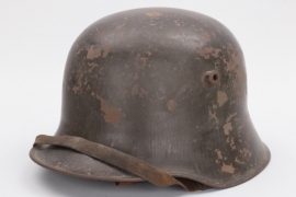 WWI M16 helmet with chin strap - TJ66