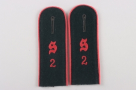 Heer shoulder straps for EM of Schützen Regiment 2