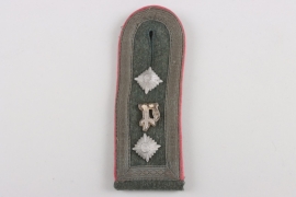 Heer shoulder strap for a Oberfeldwebel of Panzerjäger