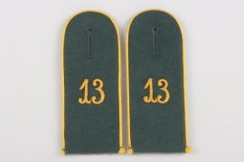 Heer Shoulder straps for EM of Kavallerie Regiment 13