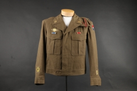 USA - WWII US Army Ike Jacket - 9th Infantry Division