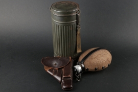 Wehrmacht gas mask M30/M38 with pistol holster and Canteen