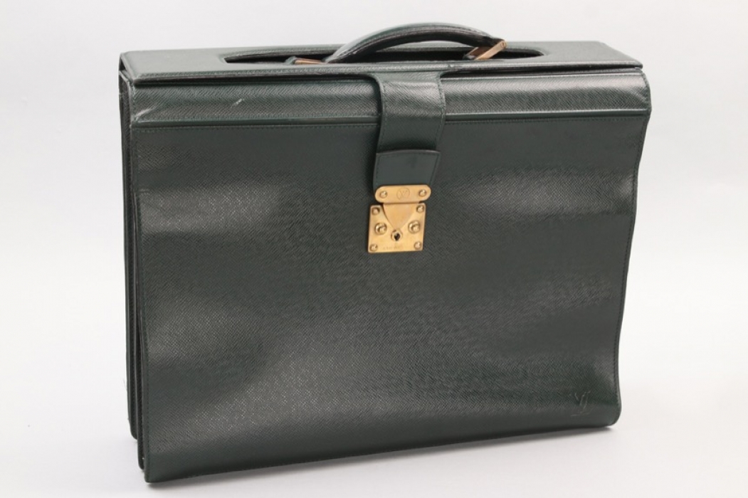 Louis Vuitton - Green Taiga Leather Robusto briefcase bag