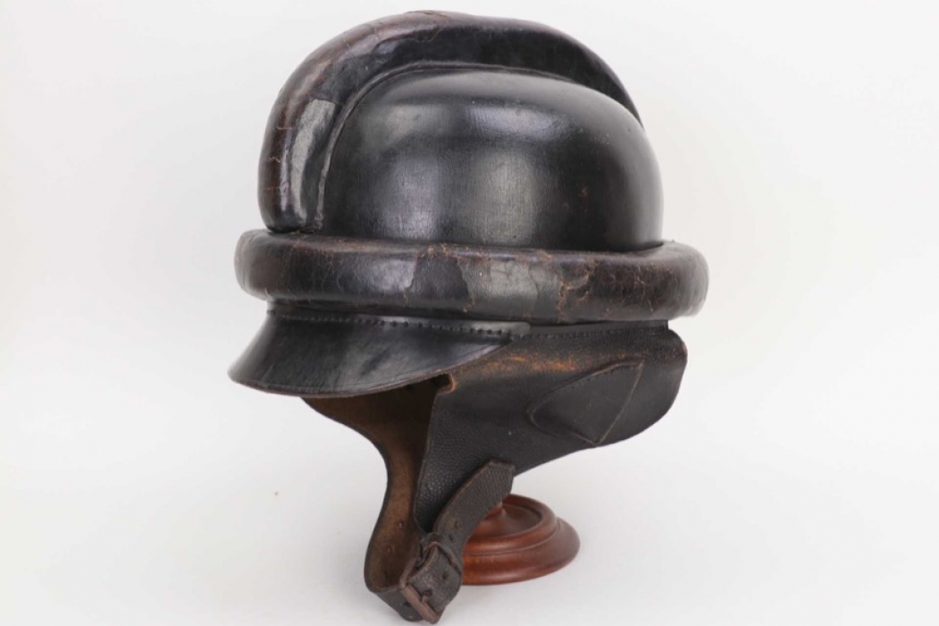 Imperial Germany - M1913 pilot's crash helmet (1917)