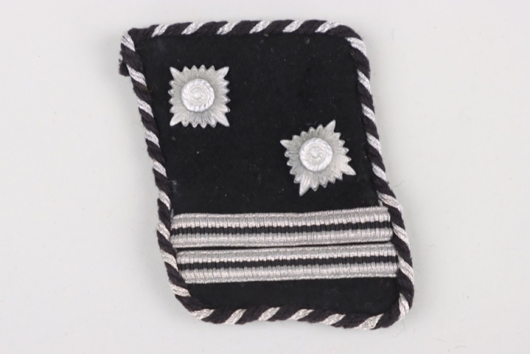 SS-VT single rank collar tab for an SS-Sturmscharführer