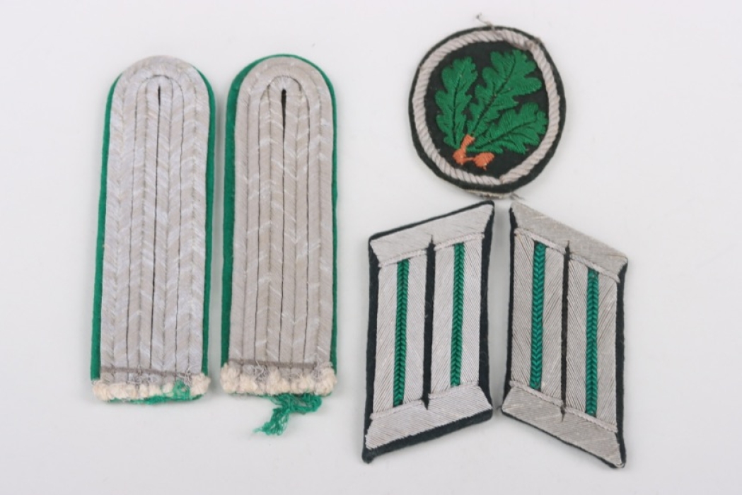 Heer Jäger insignia set of a Leutnant