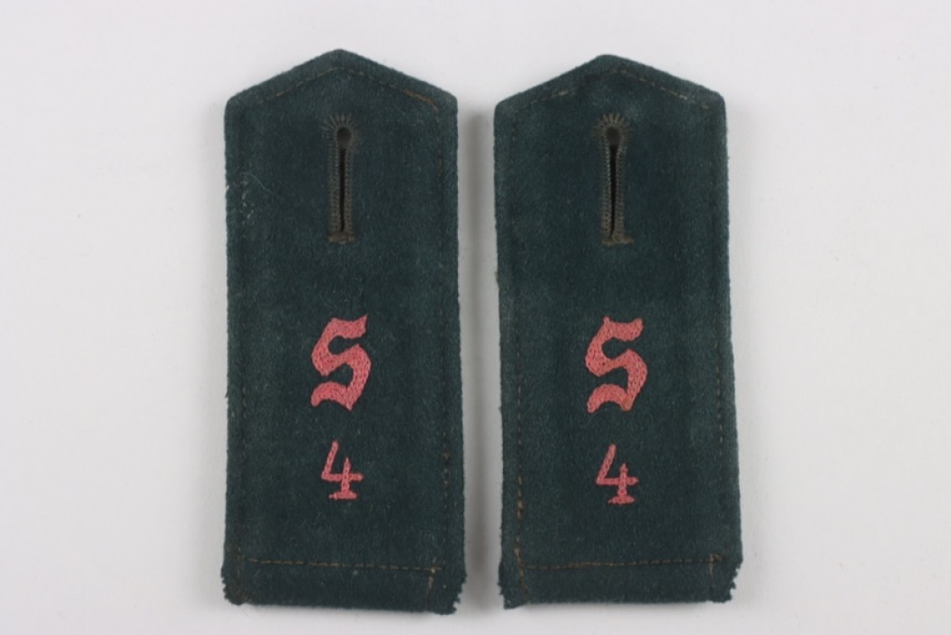 Heer shoulder straps for EM of Schützen Regiment 4