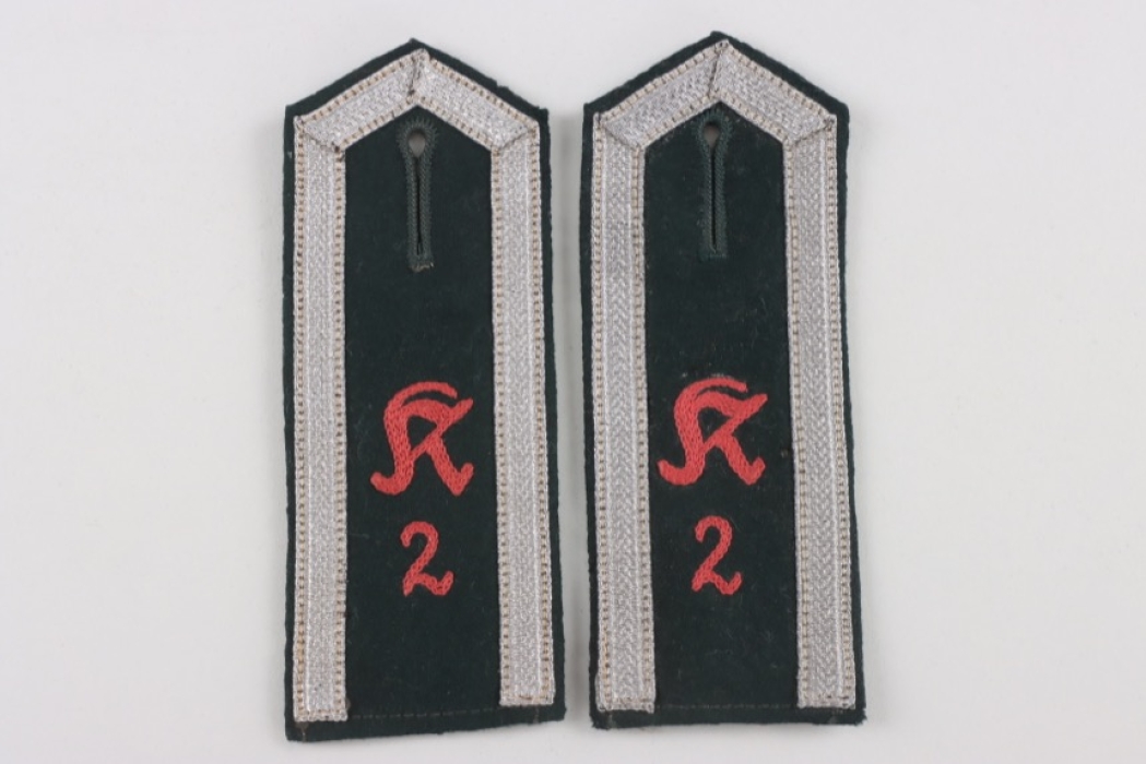 Heer shoulder straps for a Unteroffizier of Kradschützen Bataillon 2