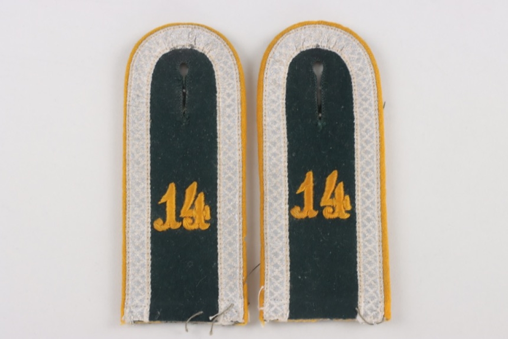 Heer shoulder straps for a Unteroffizier of Kavallerie Regiment 14