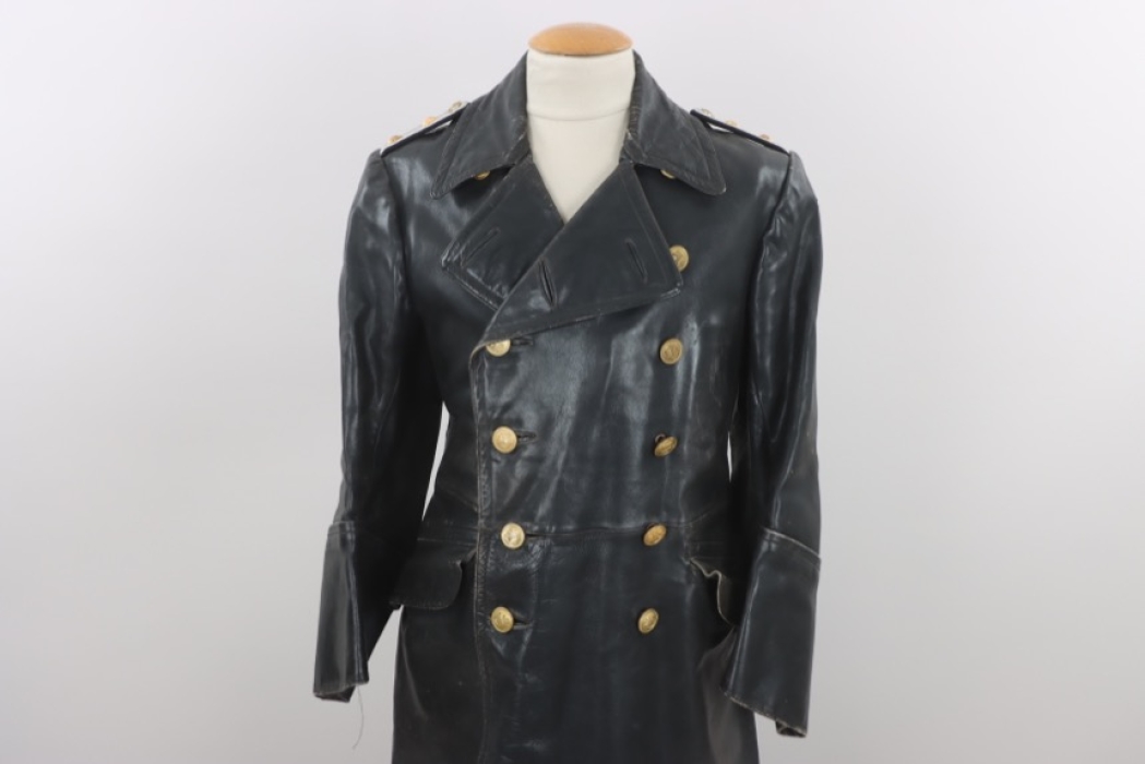 Kriegsmarine officer's leather coat