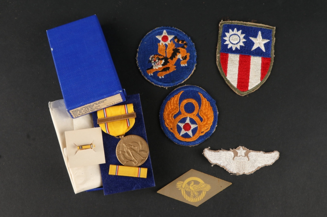 USA -  Lot of Patched and Medal