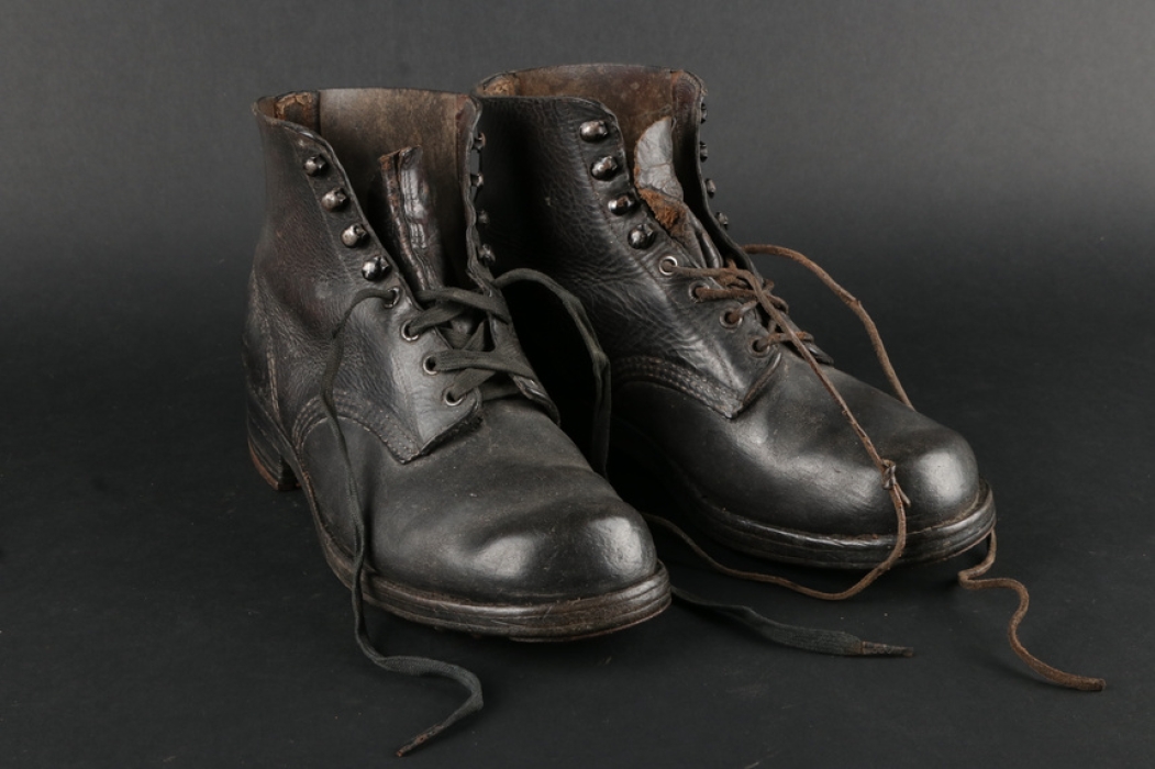 German pre 1945  lace-up shoes