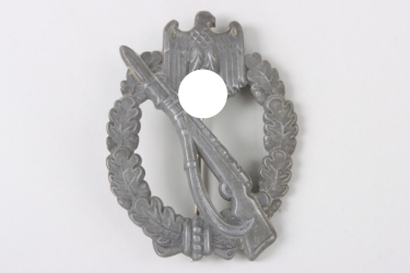 Infantry Assault Badge in Silver "Berg & Nolte"