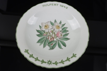 Allach - Julfest plate 1942 (flower decoration)