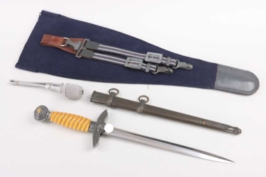 M37 Luftwaffe officer's dagger with hangers & portepee + bag - Eickhorn