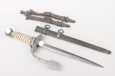 M37 Luftwaffe officer's dagger with hangers and portepee