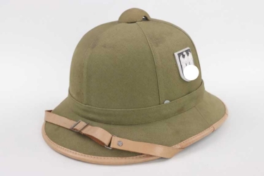 Luftwaffe Tropical pith helmet with Wehrmacht shields