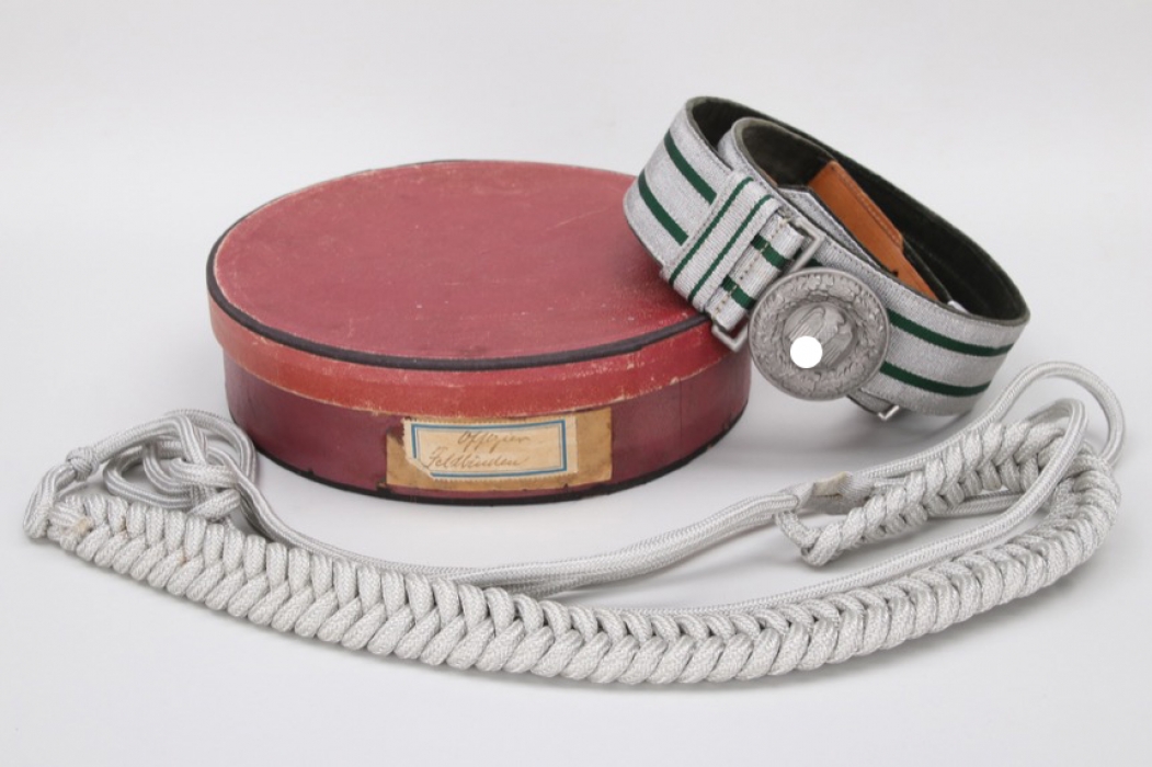 Heer officer's parade belt & buckle in case + aiguillette