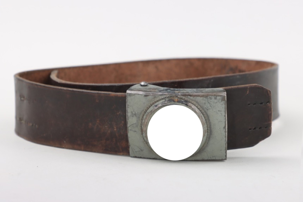HJ buckle converted into a postwar buckle with leather belt - RZM