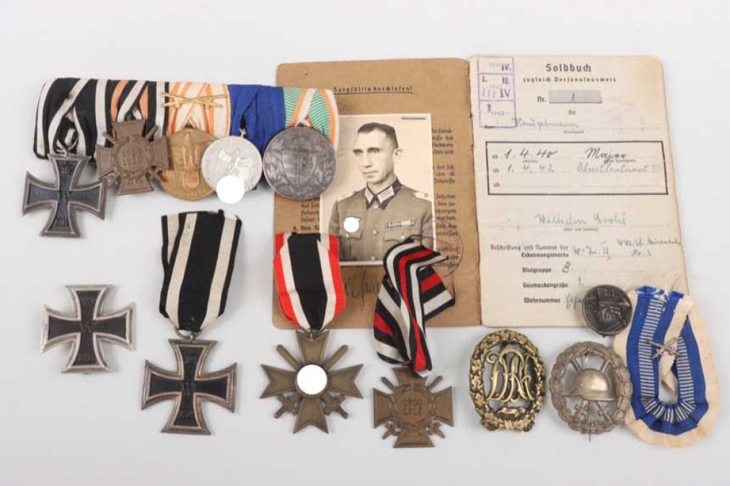 Rüstungs-Kommando Dnjepropetrowsk medal grouping + Soldbuch - WWI & WWII