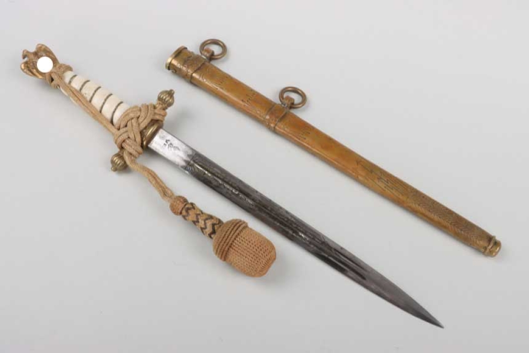 M38 Kriegsmarine officer's dagger with Portepee - WKC