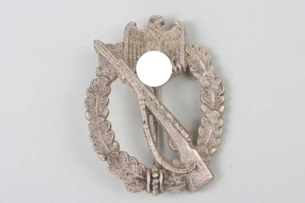 Infantry Assault Badge in Silver