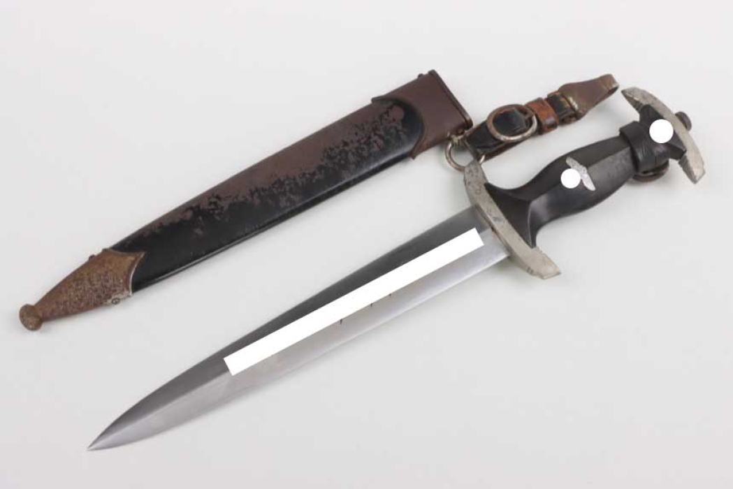 M33 SS Service Dagger with hanger - RZM 941/39 SS (Eickhorn)