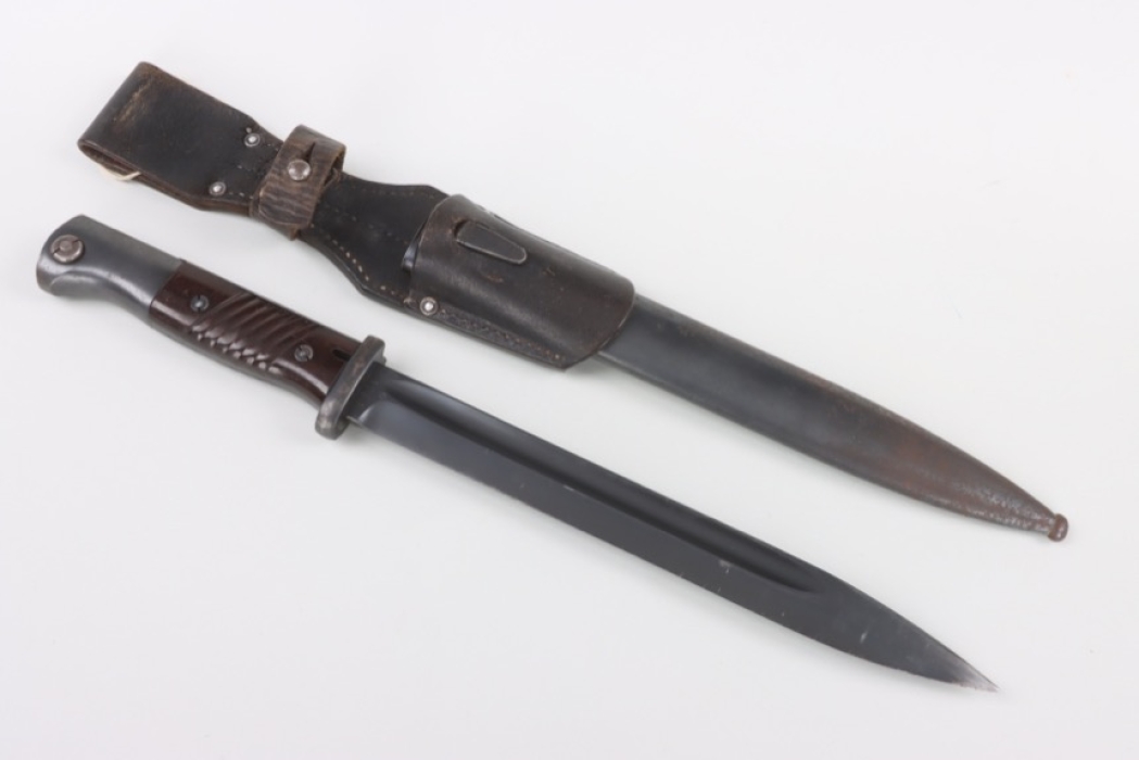 Wehrmacht bayonet 84/98 with frog - matching numbers