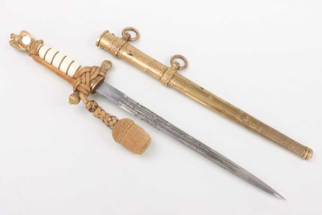 M38 Kriegsmarine officer's dagger with portepee - WKC