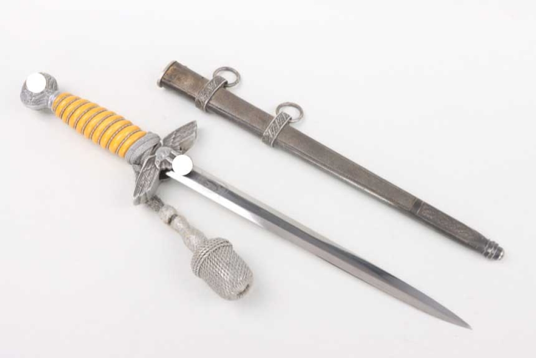 M37 Luftwaffe officer's dagger with portepee - Ernst Pack