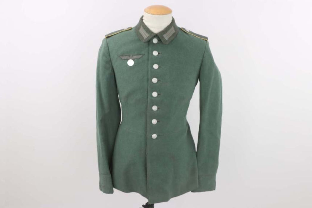 Heer Signalsparade tunic converted for field use