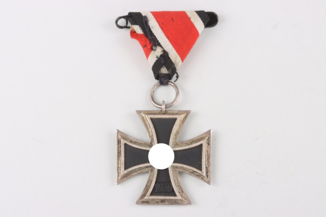 1939 Iron Cross 2nd Class by Paul Meybauer, "7"