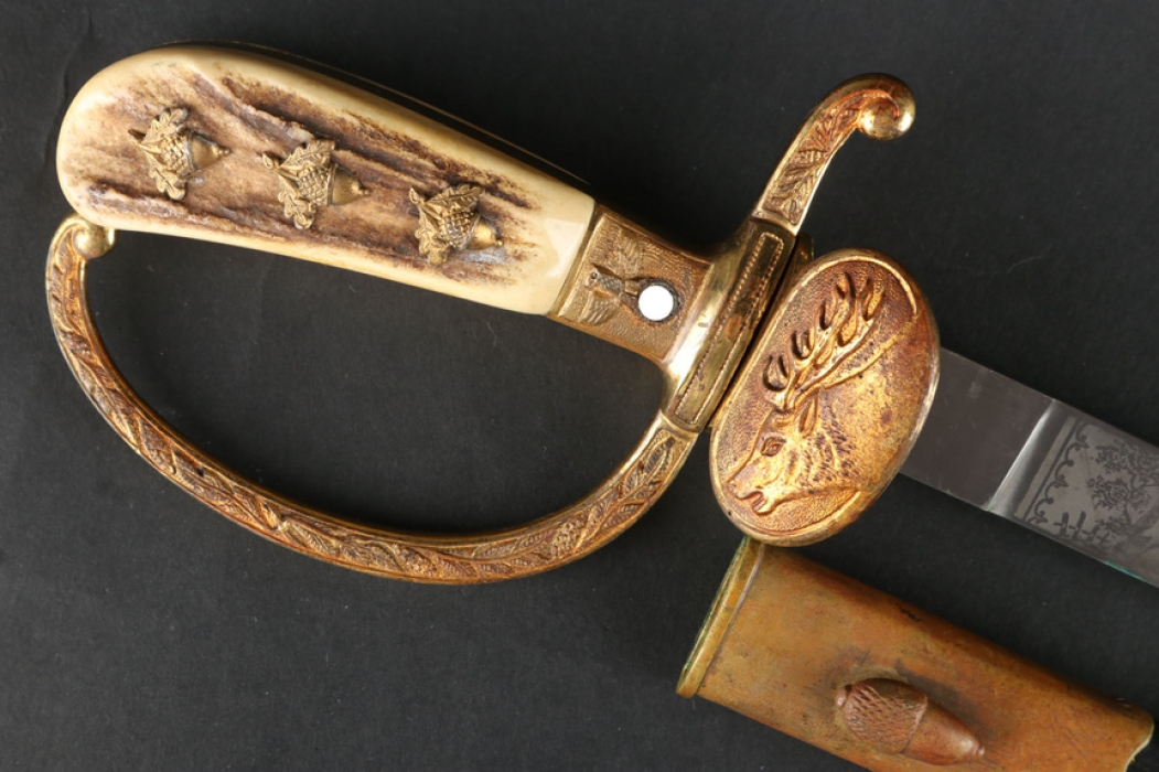 Forestry hunting dagger with national eagle