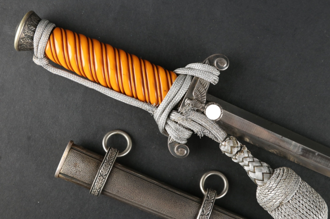 M35 Heer officer's dagger with portepee - SMF