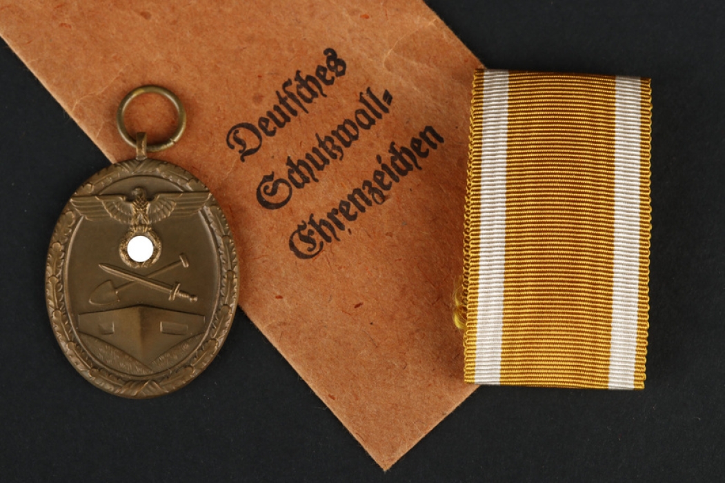 West Wall Medal in Pouch