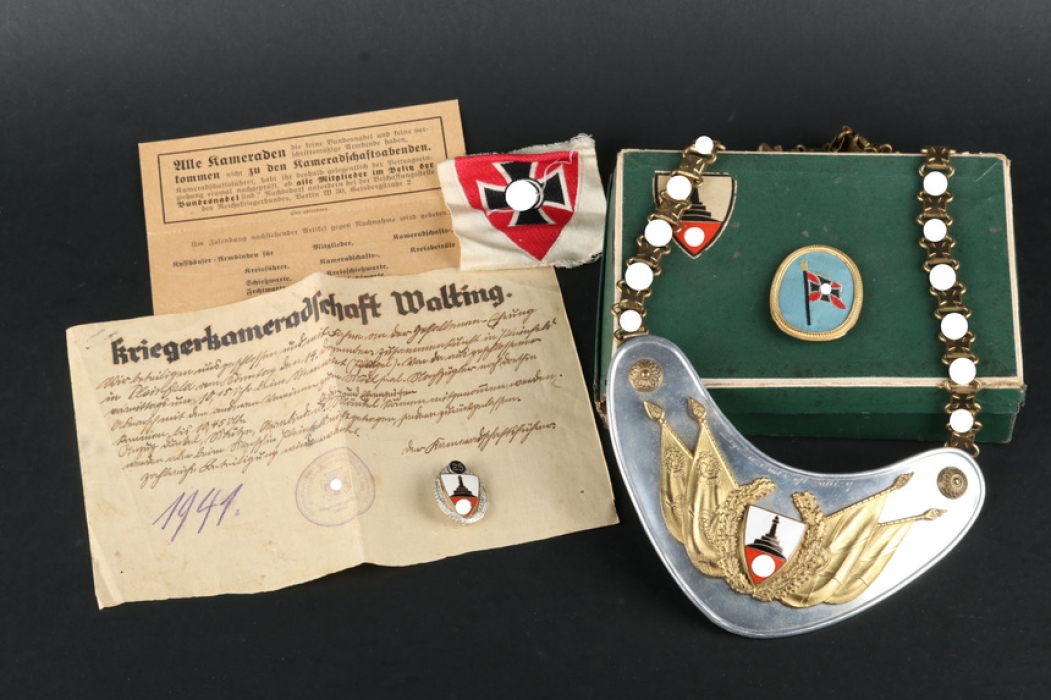 Flag bearer's gorget - Reichkriegerbund